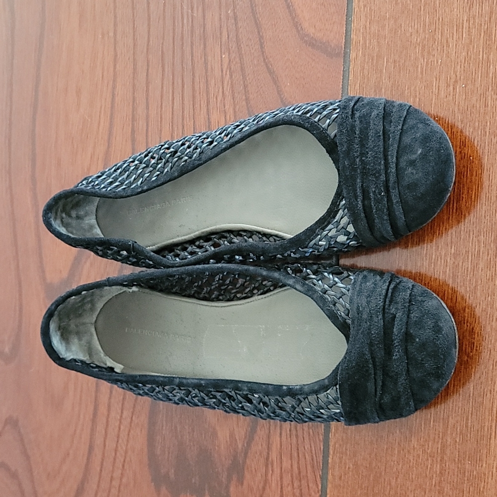 Balenciaga flats